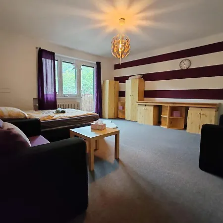 Star #4b415 By Starbnb Eu *